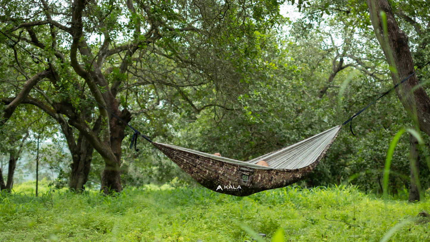 CAMPING HAMMOCK
